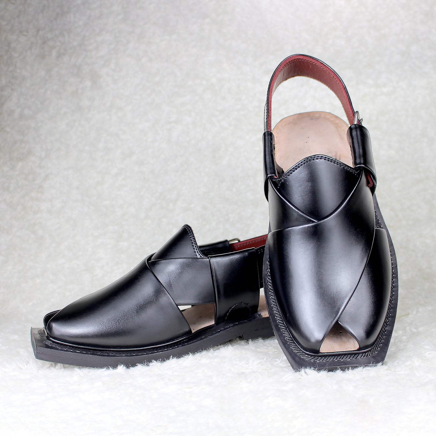 Norozi Chor Aster Black Tube Sole